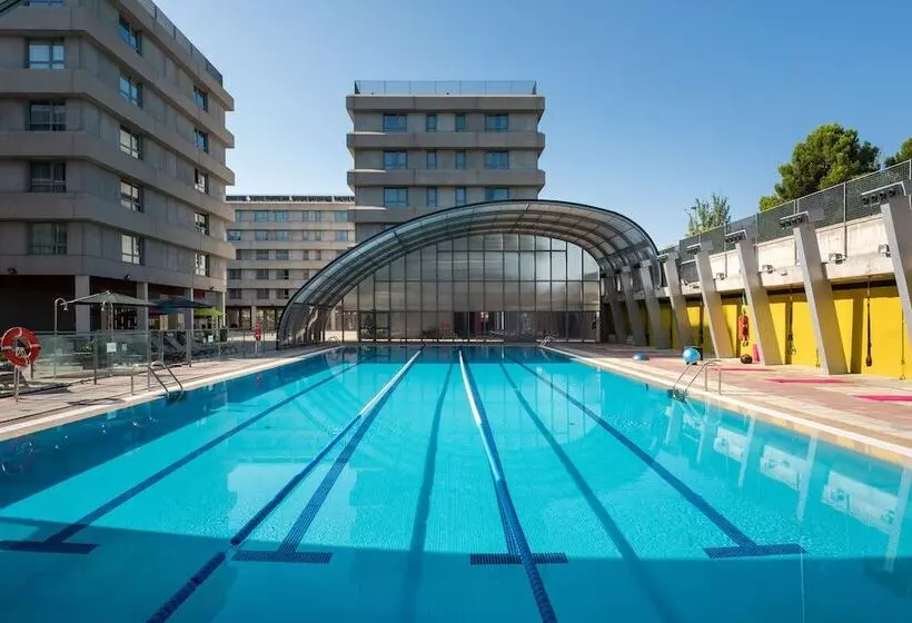 هتل Madrid Airport Suites, Affiliated By Meliá