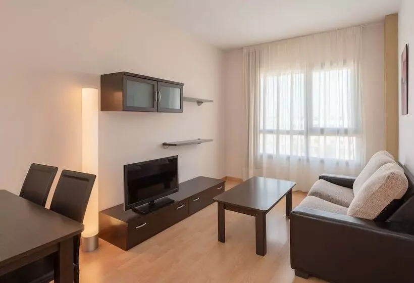 هتل Madrid Airport Suites, Affiliated By Meliá