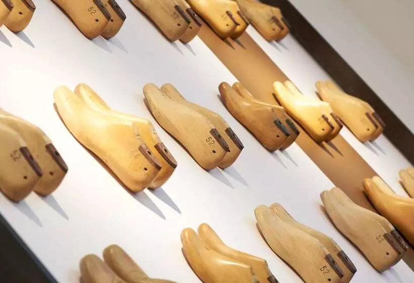 هتل Mercure Cholet Centre