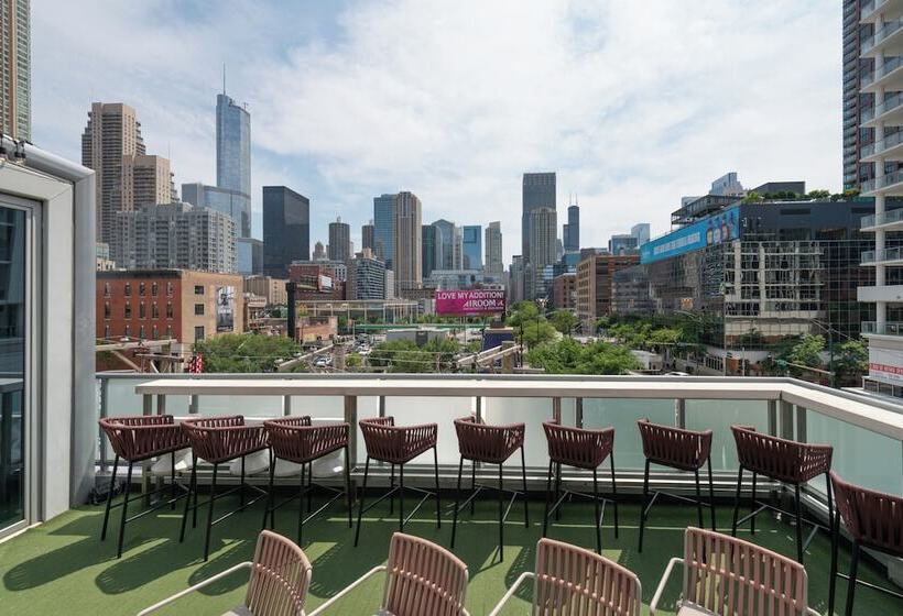 Godfrey Hotel Chicago