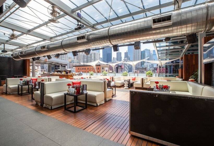 Godfrey Hotel Chicago