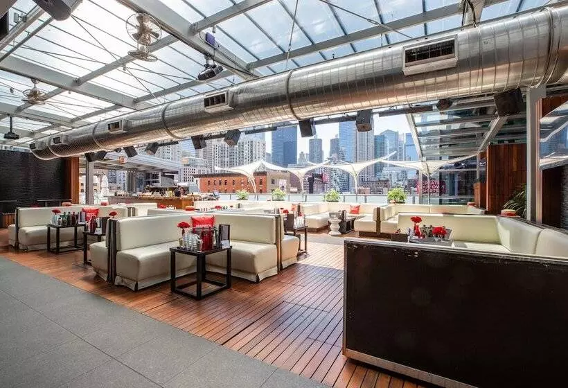 Godfrey Hotel Chicago