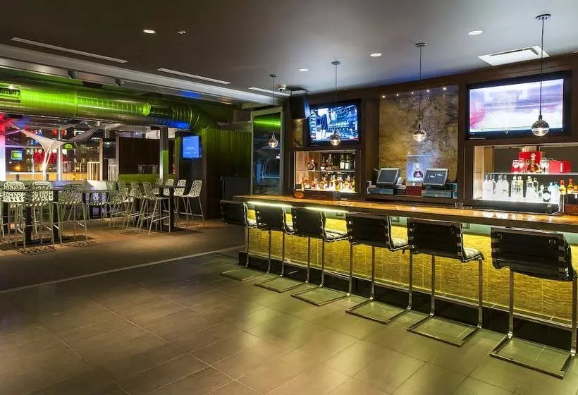 Godfrey Hotel Chicago