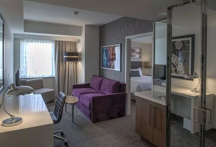 Godfrey Hotel Chicago