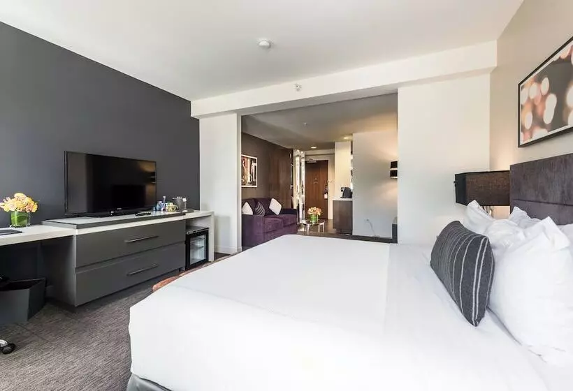 Godfrey Hotel Chicago