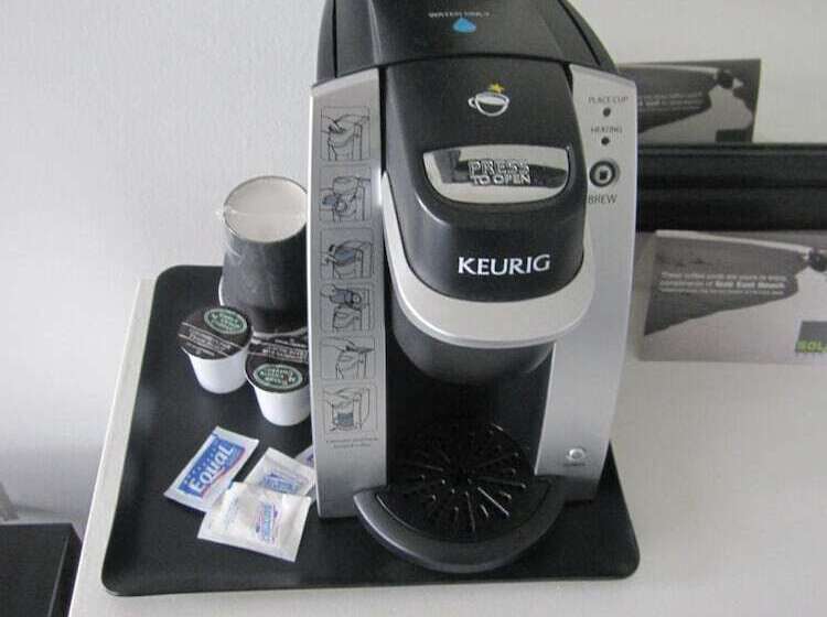 汽车旅馆  Sole East Beach