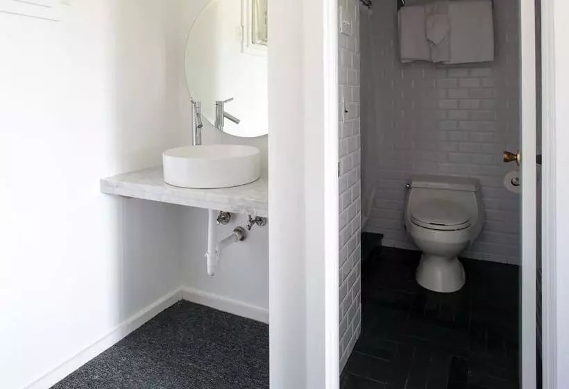 모텔 Sole East Beach