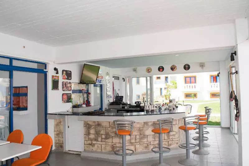 리조트 Bouradanis Village