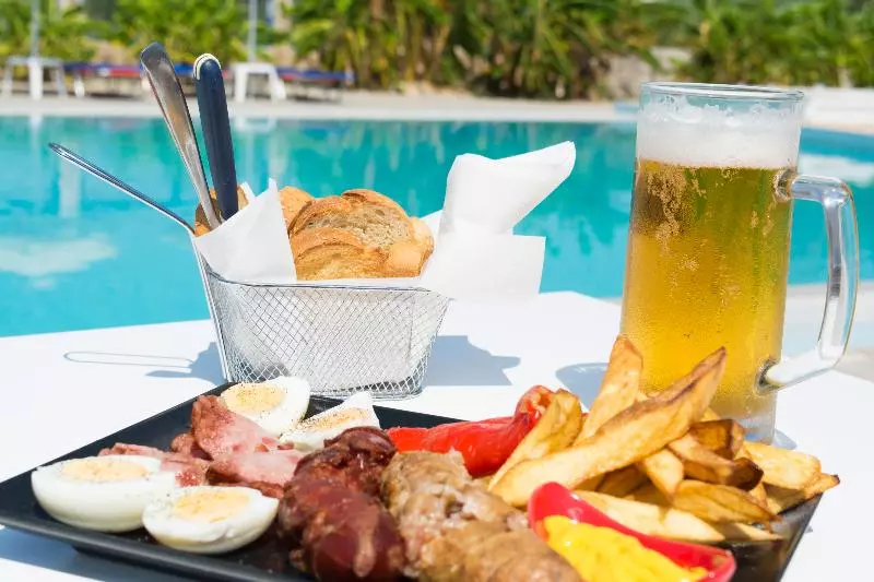 리조트 Bouradanis Village