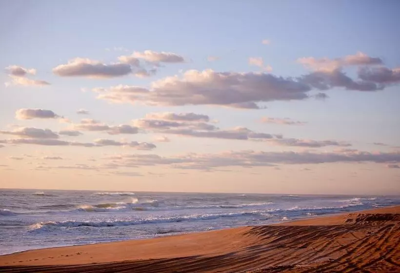 استراحتگاه Island Cottage Inn