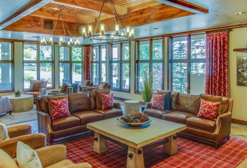 Romance At Riverbends Snowflake Lift