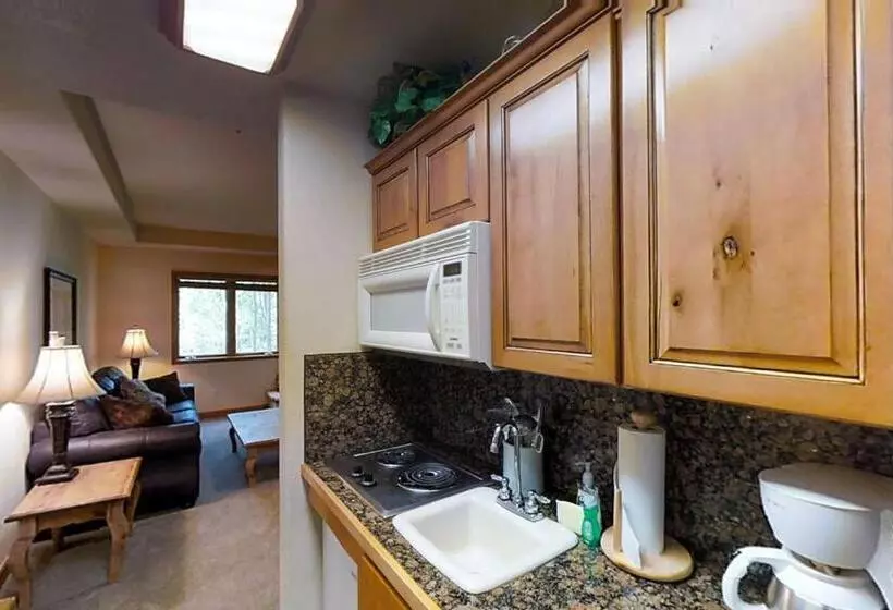 Romance At Riverbends Snowflake Lift