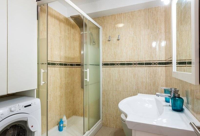 Tenerife Royal Gardens   Viviendas Vacacionales