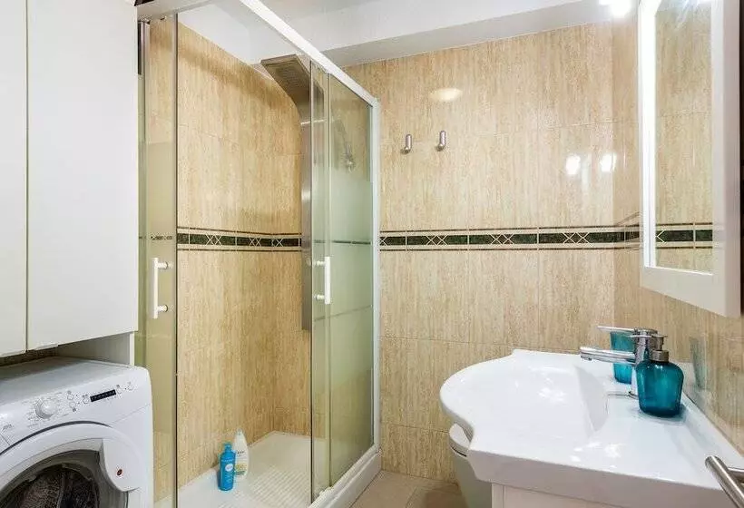 Tenerife Royal Gardens   Viviendas Vacacionales