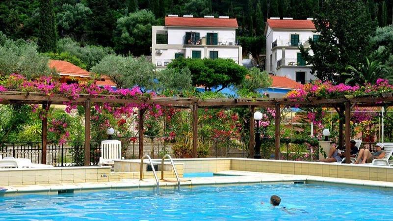 فندق صغير Captain Yiannis