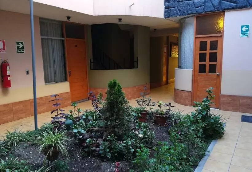 簡易ホテル Mirasol