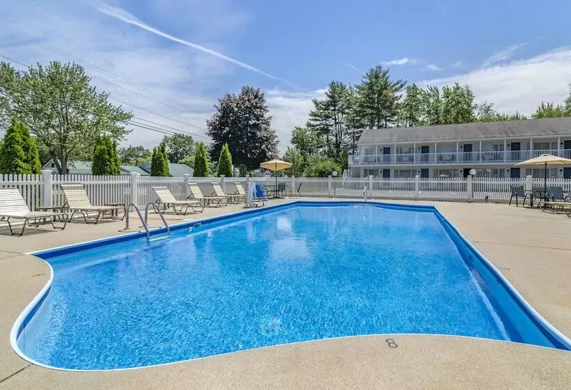 ホテル Anchor Inn And Cottages Wellsogunquit