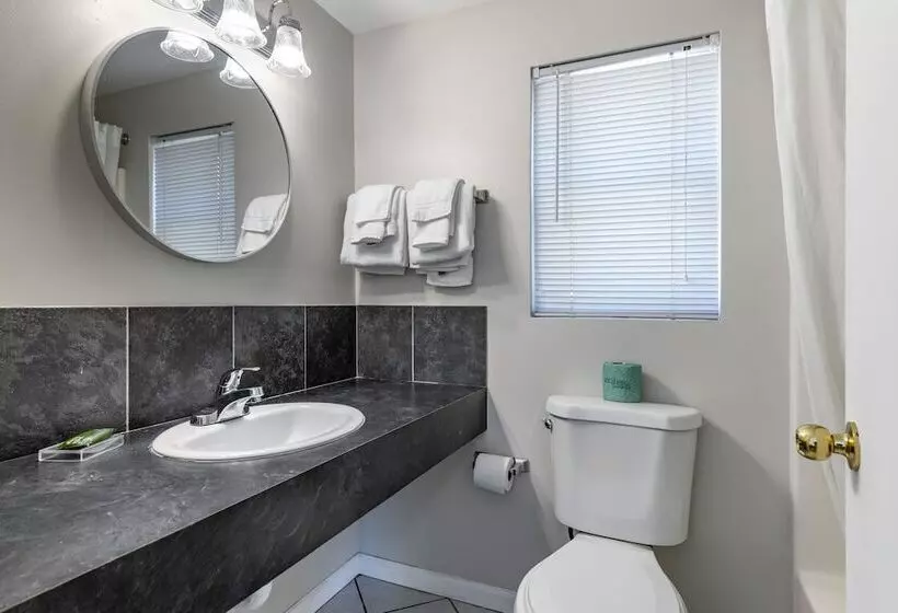 ホテル Anchor Inn And Cottages Wellsogunquit