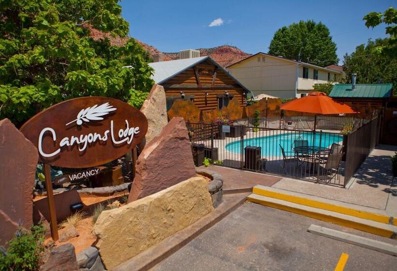 בית מלון כפרי Canyons Lodge A Canyons Collection Property