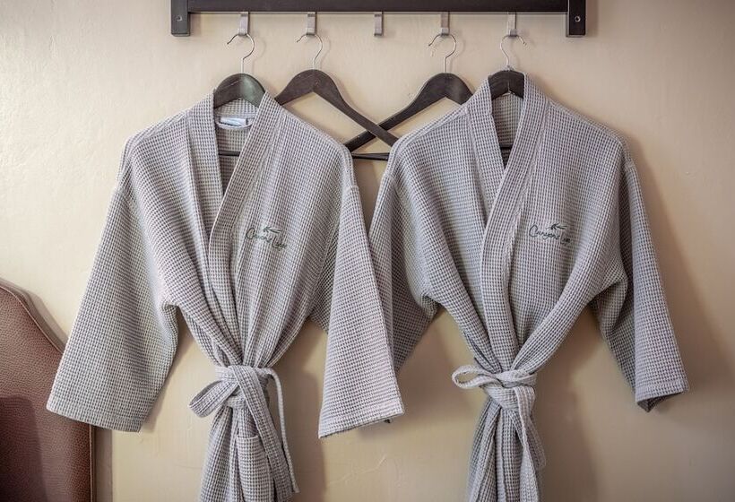 בית מלון כפרי Canyons Lodge A Canyons Collection Property