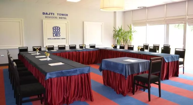 ホテル Dajti Tower   Belvedere