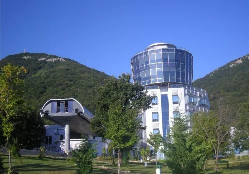 ホテル Dajti Tower   Belvedere