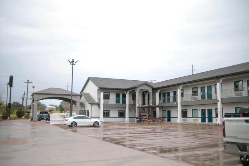 Отель Studio 6 Gonzales Tx