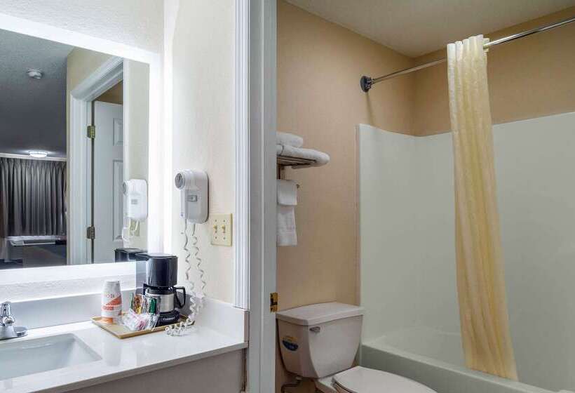 בית מלון כפרי Econo Lodge Inn & Suites Cayce I 26 Airport