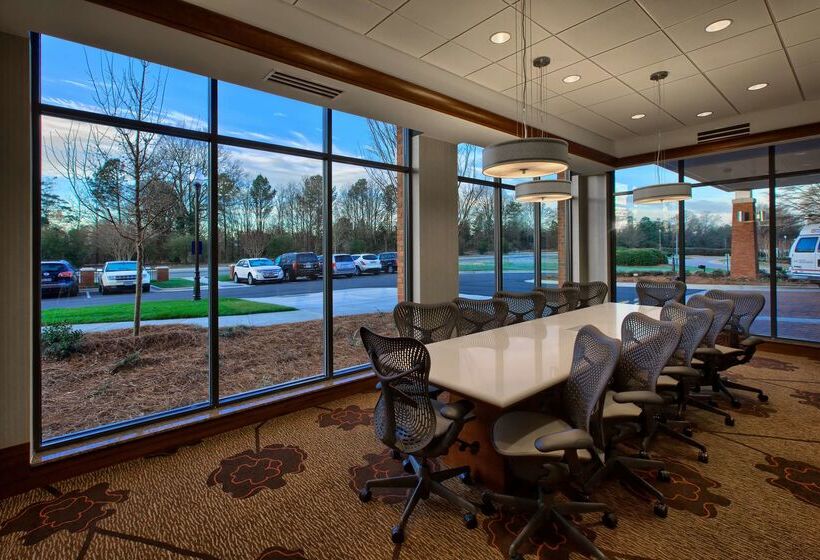 בית מלון כפרי Hilton Garden Inn Durham/university Medical Center