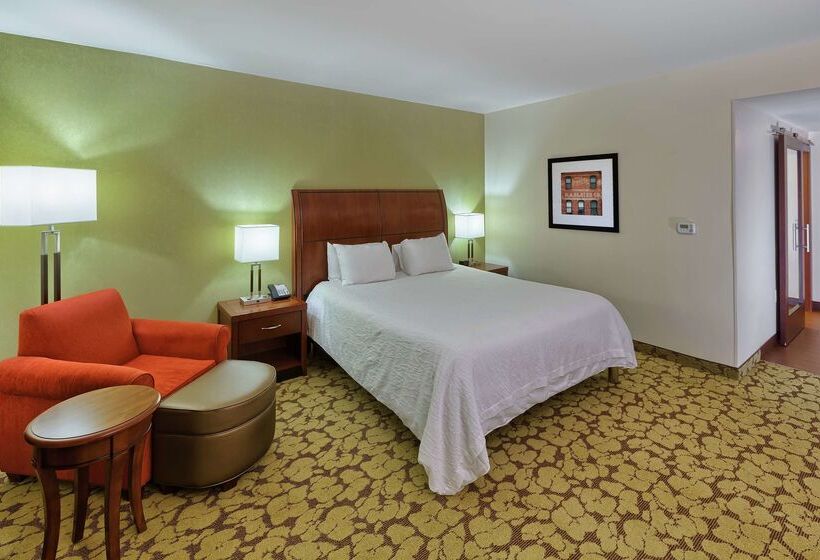 בית מלון כפרי Hilton Garden Inn Durham/university Medical Center