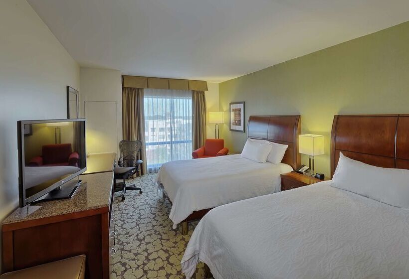 בית מלון כפרי Hilton Garden Inn Durham/university Medical Center