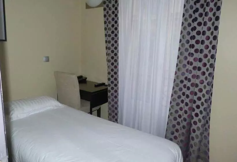 ホテル Hôtel Du Jura