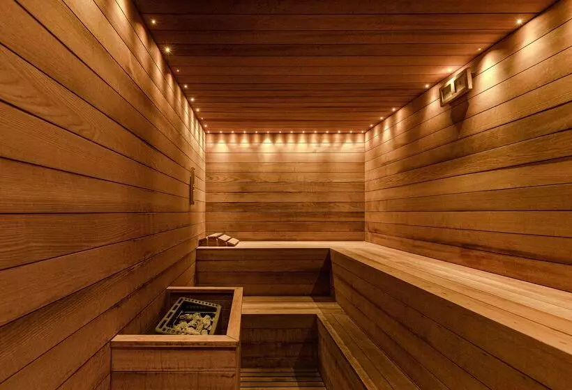 Отель Hyatt Centric Murano Venice