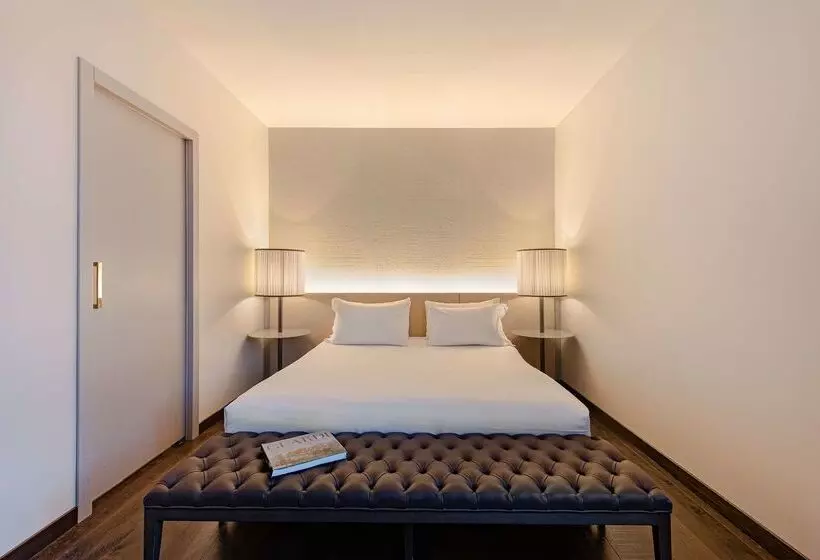 Отель Hyatt Centric Murano Venice