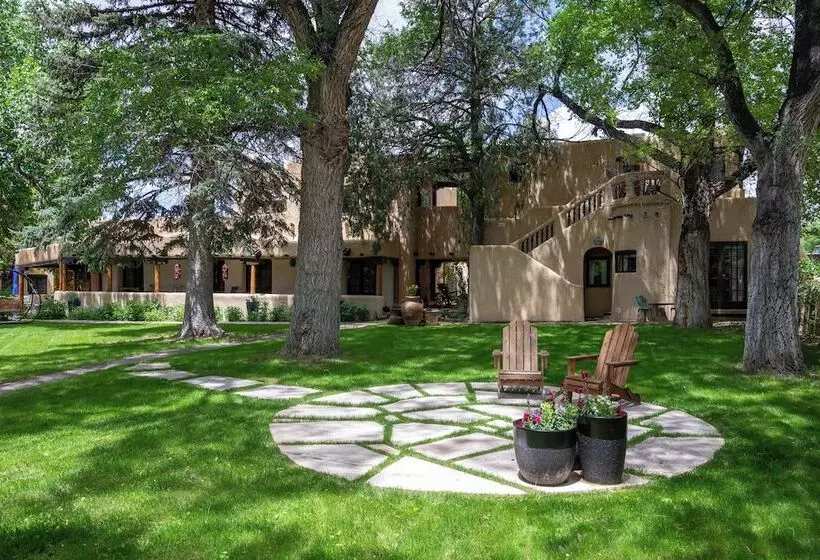 酒店 Inn On La Loma Plaza