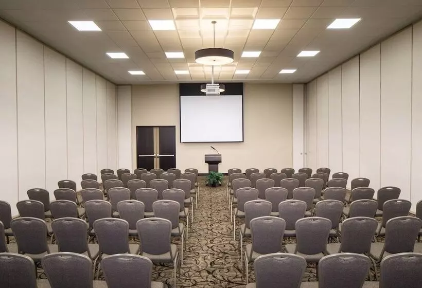 Kent State University Hotel And Conference Center