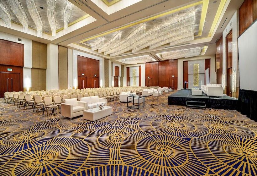 Marriott Hotel Al Jaddaf, Dubai