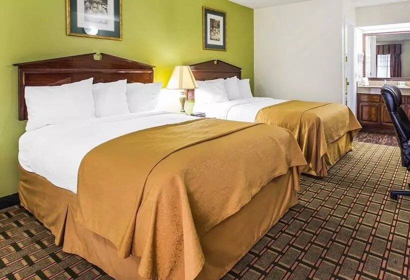 Otel Quality Inn