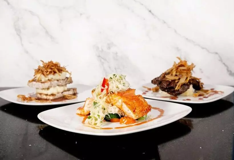 Radisson Hotel Mcallen Airport