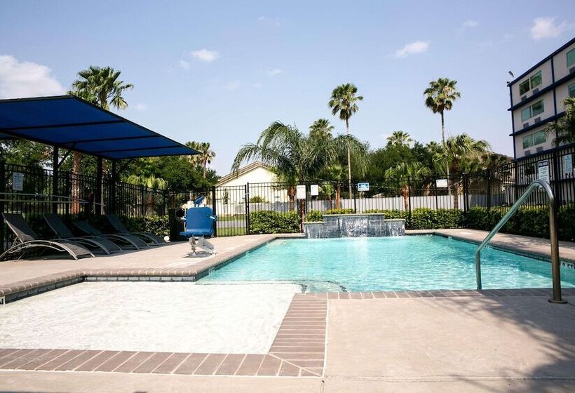 Radisson Hotel Mcallen Airport
