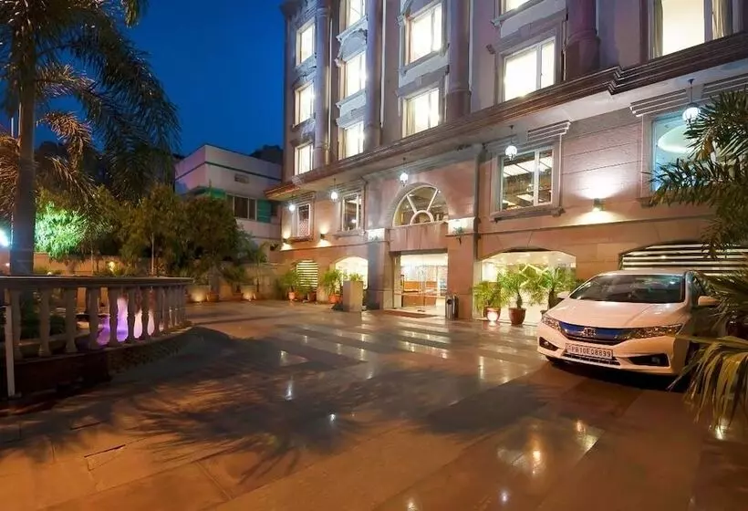 ホテル Regent Grand