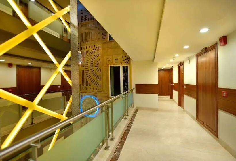 ホテル Regent Grand