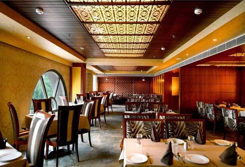 ホテル Regent Grand