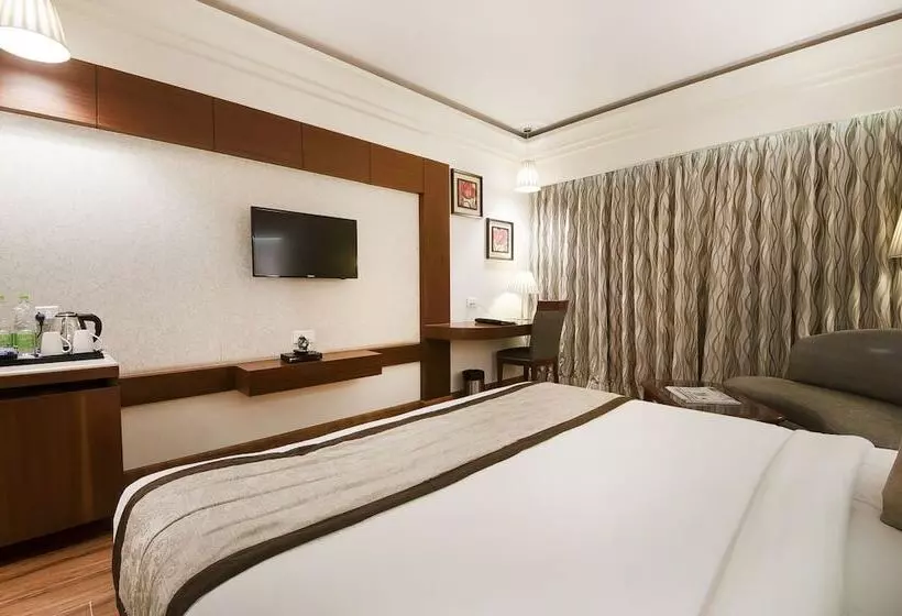 ホテル Regent Grand