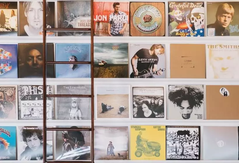 בית מלון כפרי Sagecliffe Resort & Spa