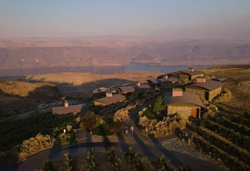 בית מלון כפרי Sagecliffe Resort & Spa