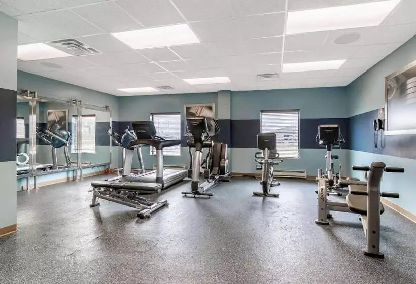 هتل Sonesta Essential Minot