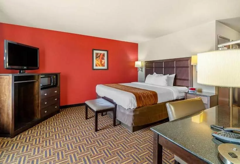 هتل Sonesta Essential Minot