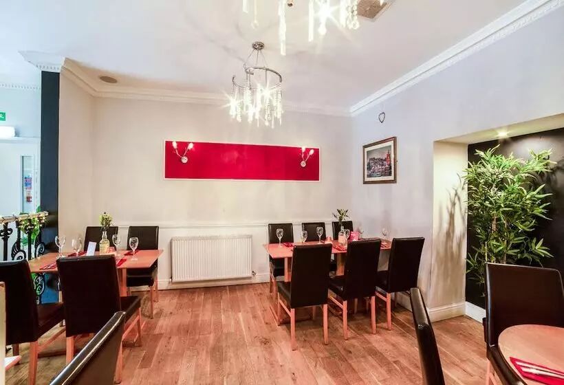 Hotelli Victoria Park House