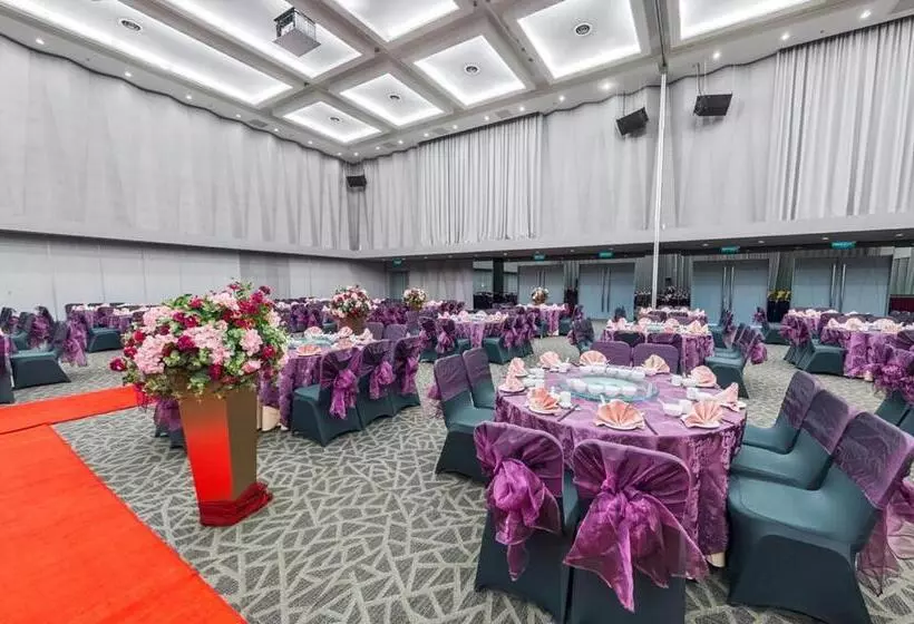 هتل Vivatel Kuala Lumpur